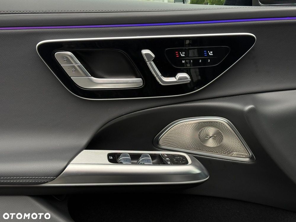 Mercedes-Benz Klasa E 220 d mHEV 4-Matic AMG 9G-Tronic - 15