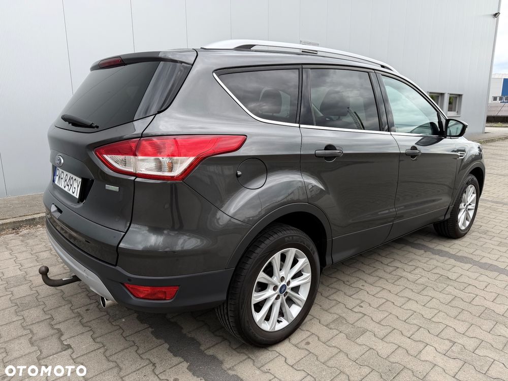 Ford Kuga 1.5 EcoBoost 2x4 Titanium - 9
