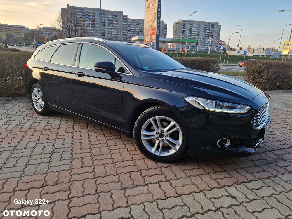 Ford Mondeo Turnier 2.0 EcoBoost Start-Stopp Autom Titanium - 3