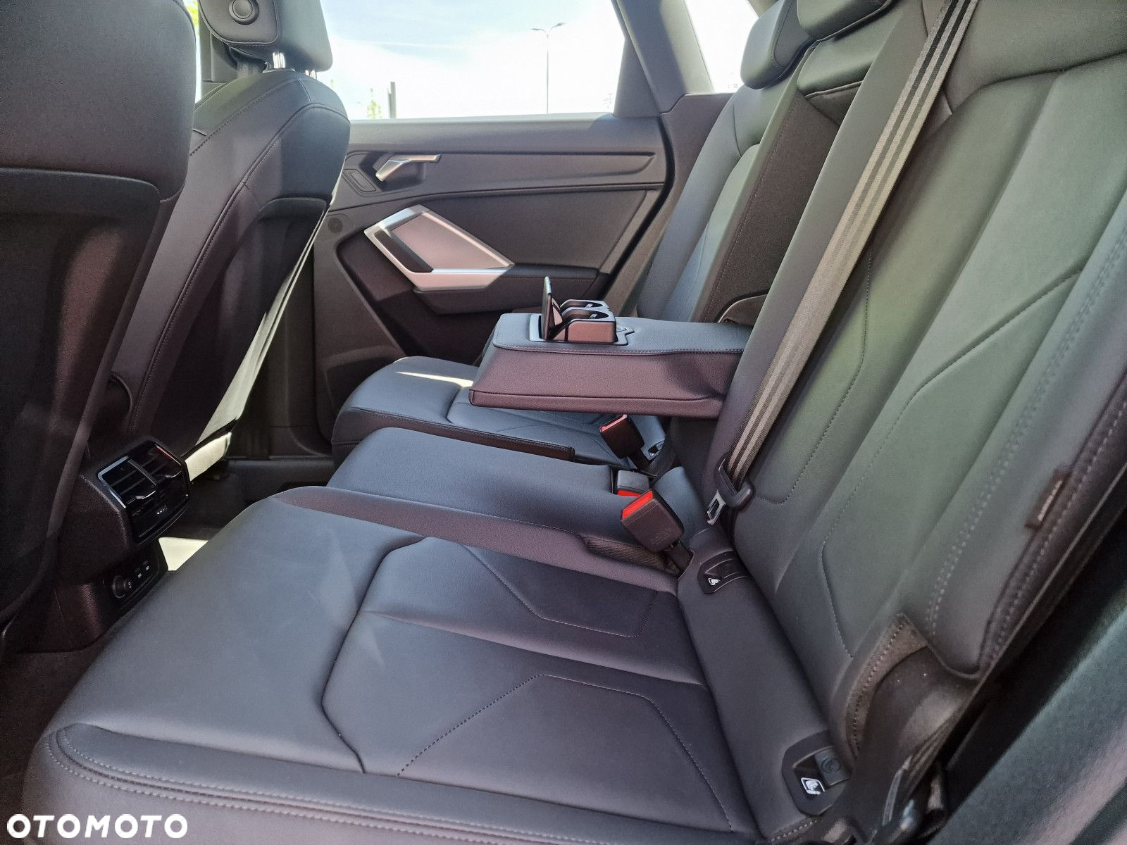 Audi Q3 35 TDI S-Line S tronic - 12