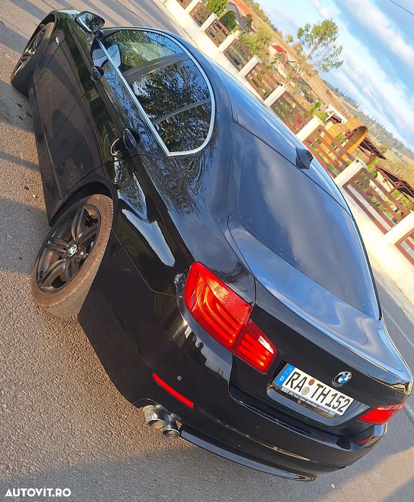 BMW Seria 5 520d Aut. Luxury Line - 6