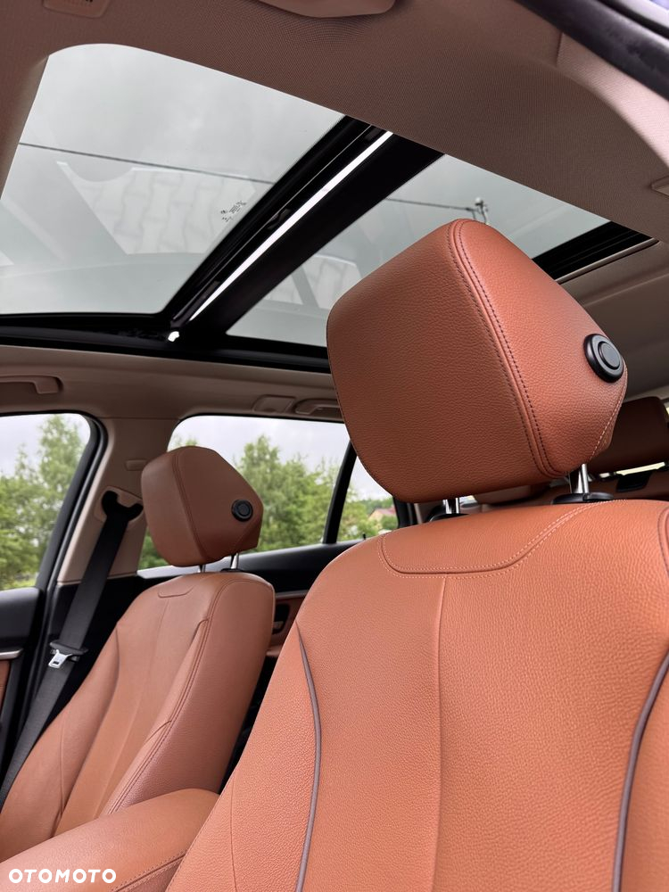 BMW Seria 3 320d Touring xDrive Luxury Line - 28