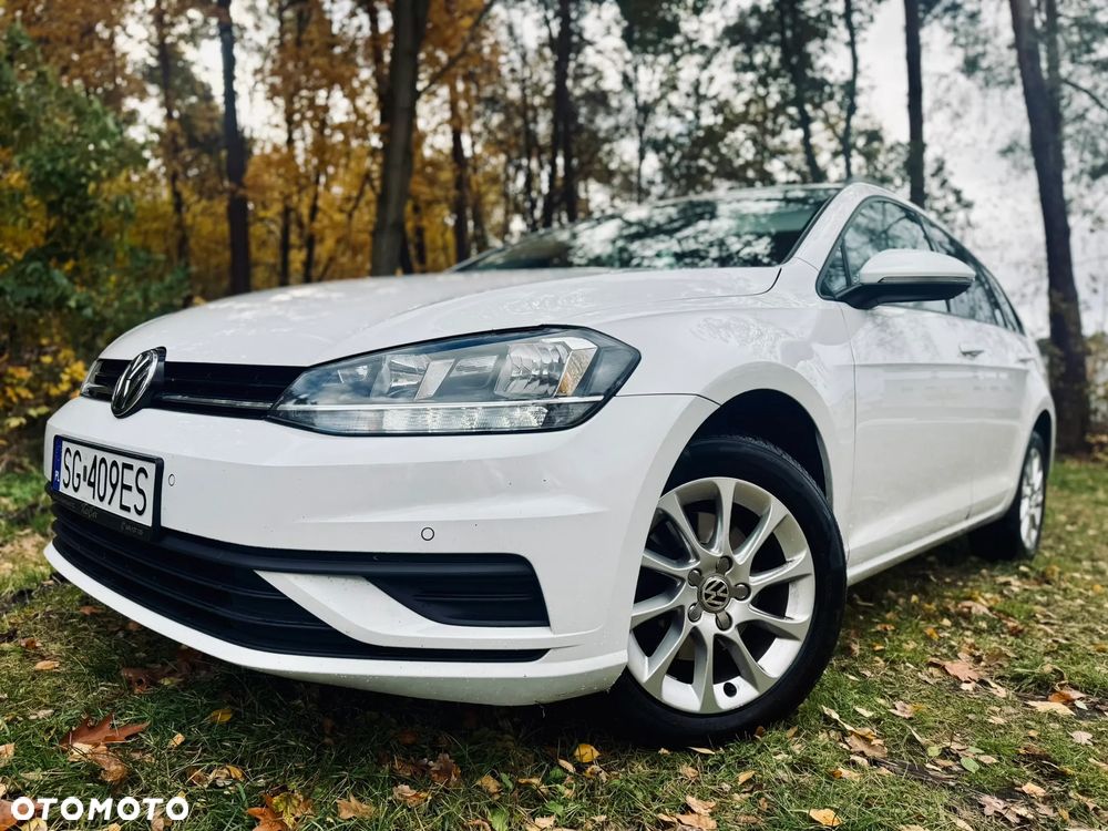 Volkswagen Golf 1.6 TDI (BlueMotion Technology) Comfortline - 1