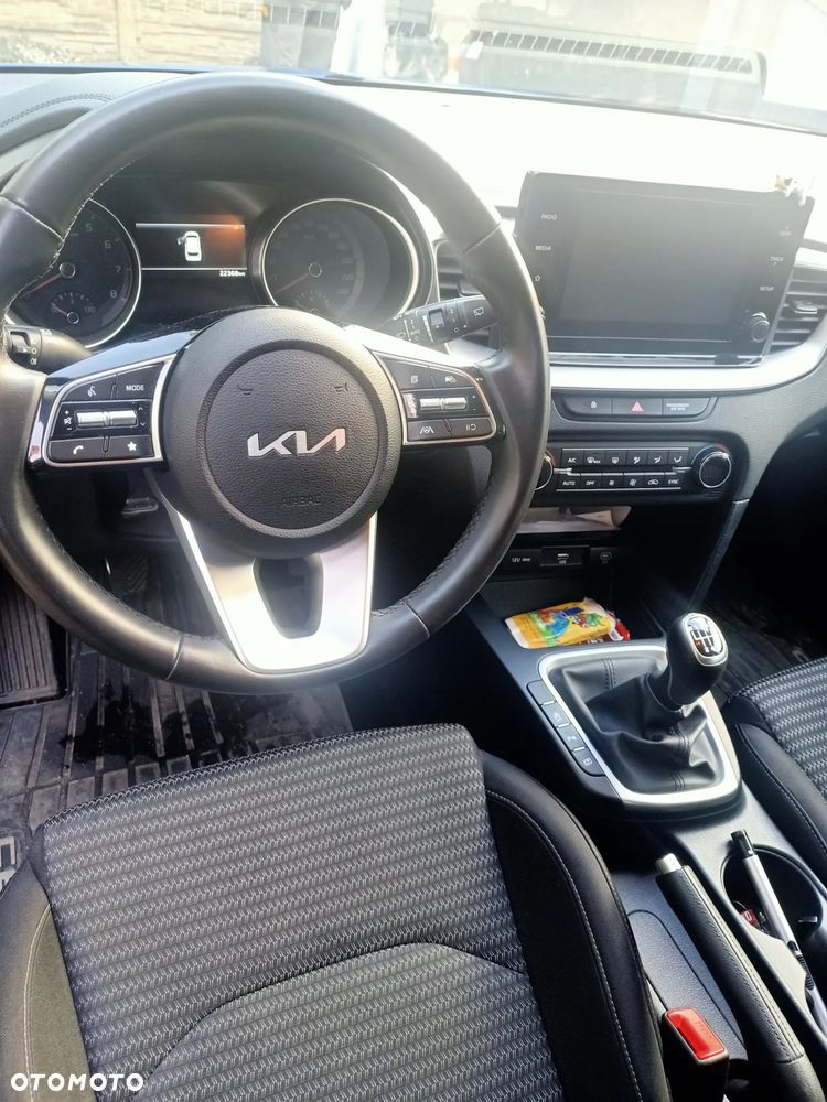 Kia Ceed - 6