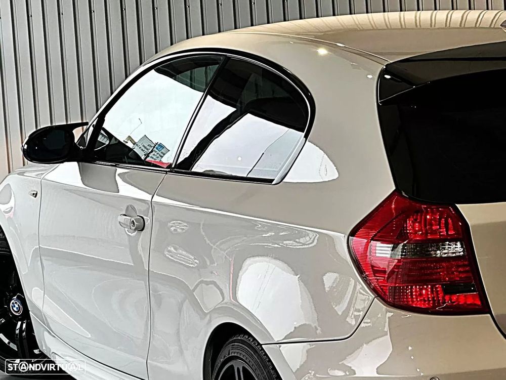 BMW 118 d Pack M - 10