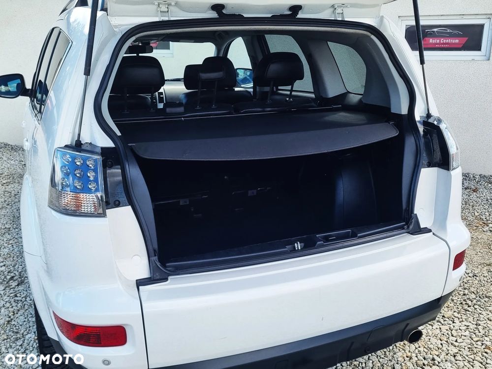 Mitsubishi Outlander 2.0 2WD Edition - 15
