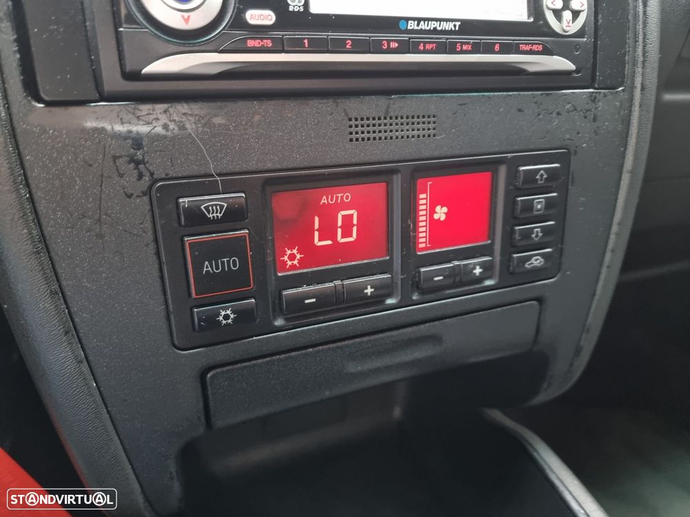 Audi A3 1.6 - 9