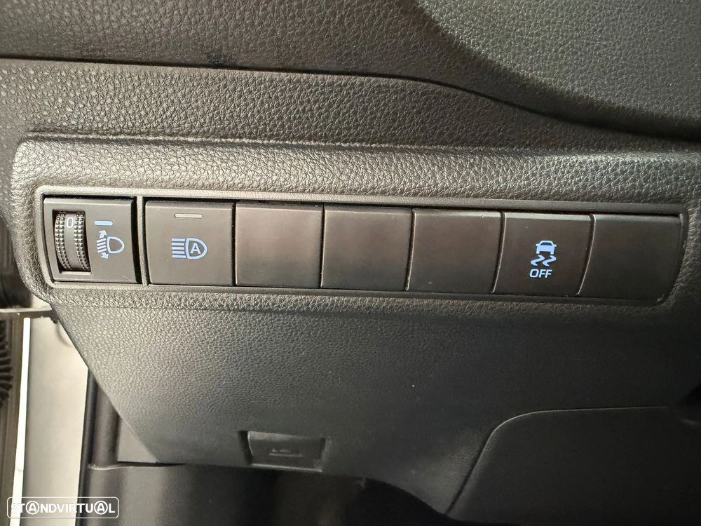 Toyota Corolla Touring Sports 1.8 Hybrid Comfort - 22