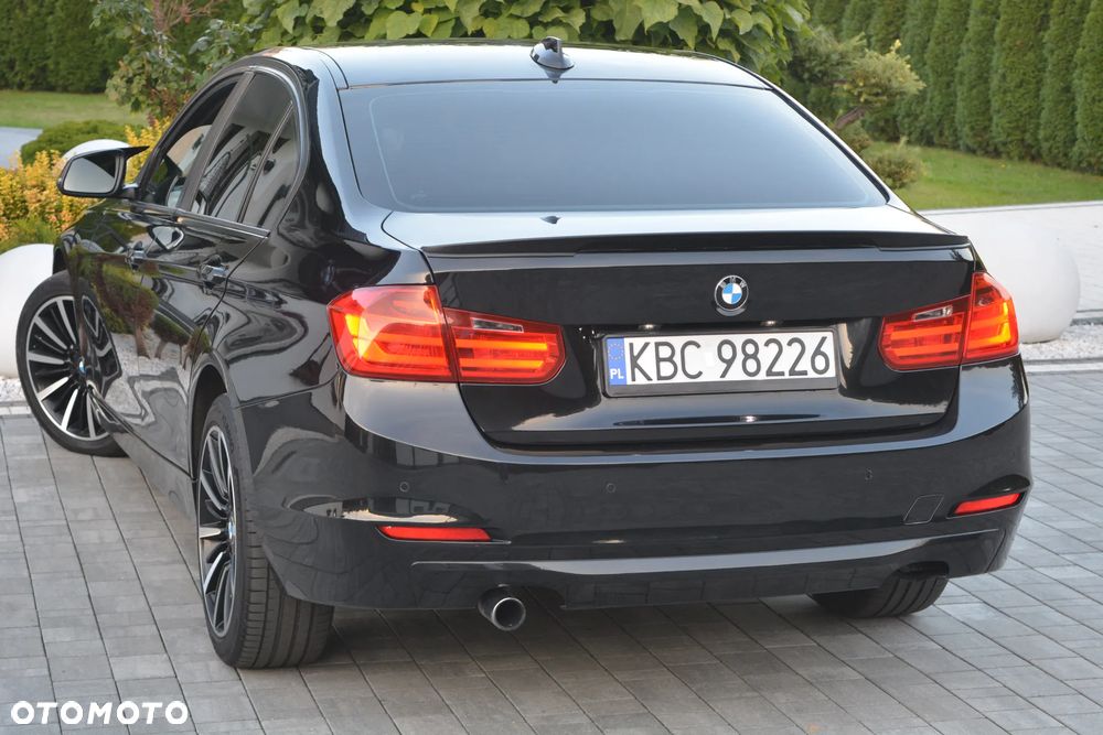 BMW Seria 3 316d Edition M Sport Shadow - 35