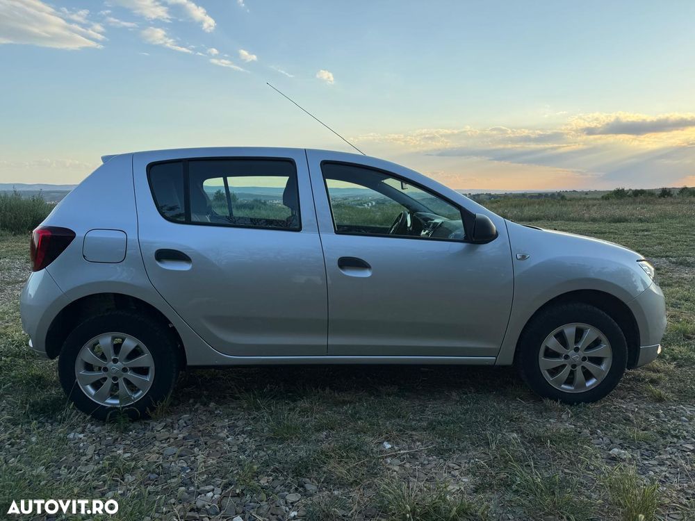 Dacia Sandero 1.0 SCe Laureate - 6