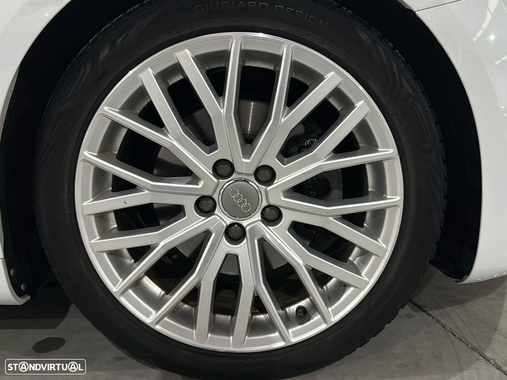 Audi TT Coupé 2.0 TFSI S-line S tronic - 18