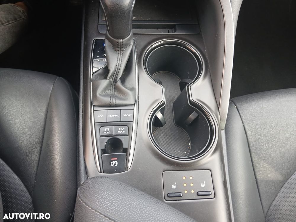 Toyota Camry 2.5 Business - 15