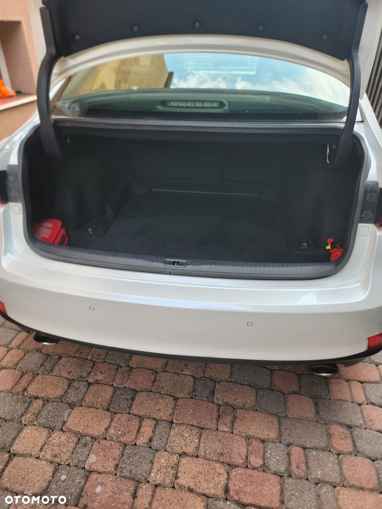 Lexus IS 200t Comfort - 10