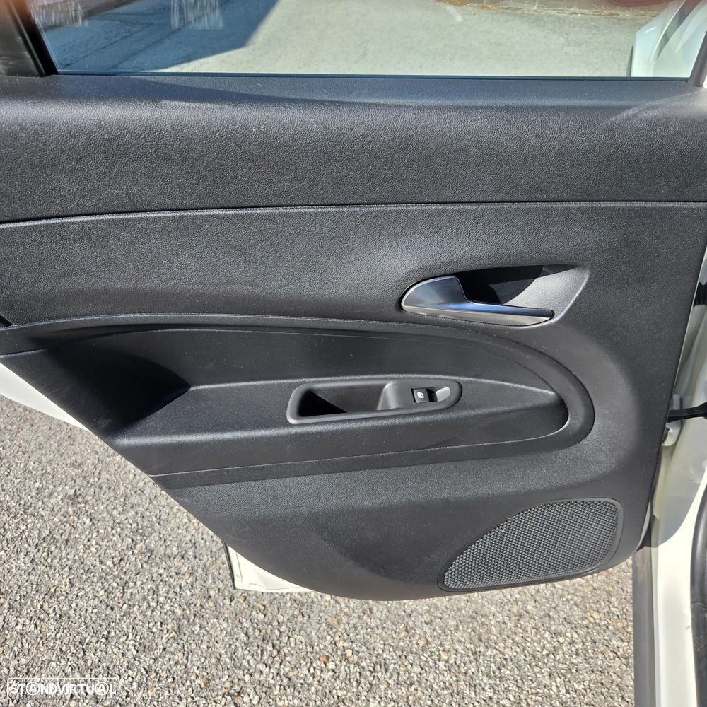 Jeep Avenger 54 kWh Longitude - 19