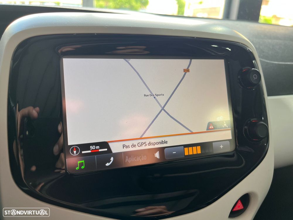 Peugeot 108 1.2 PureTech Top! Roland Garros - 14