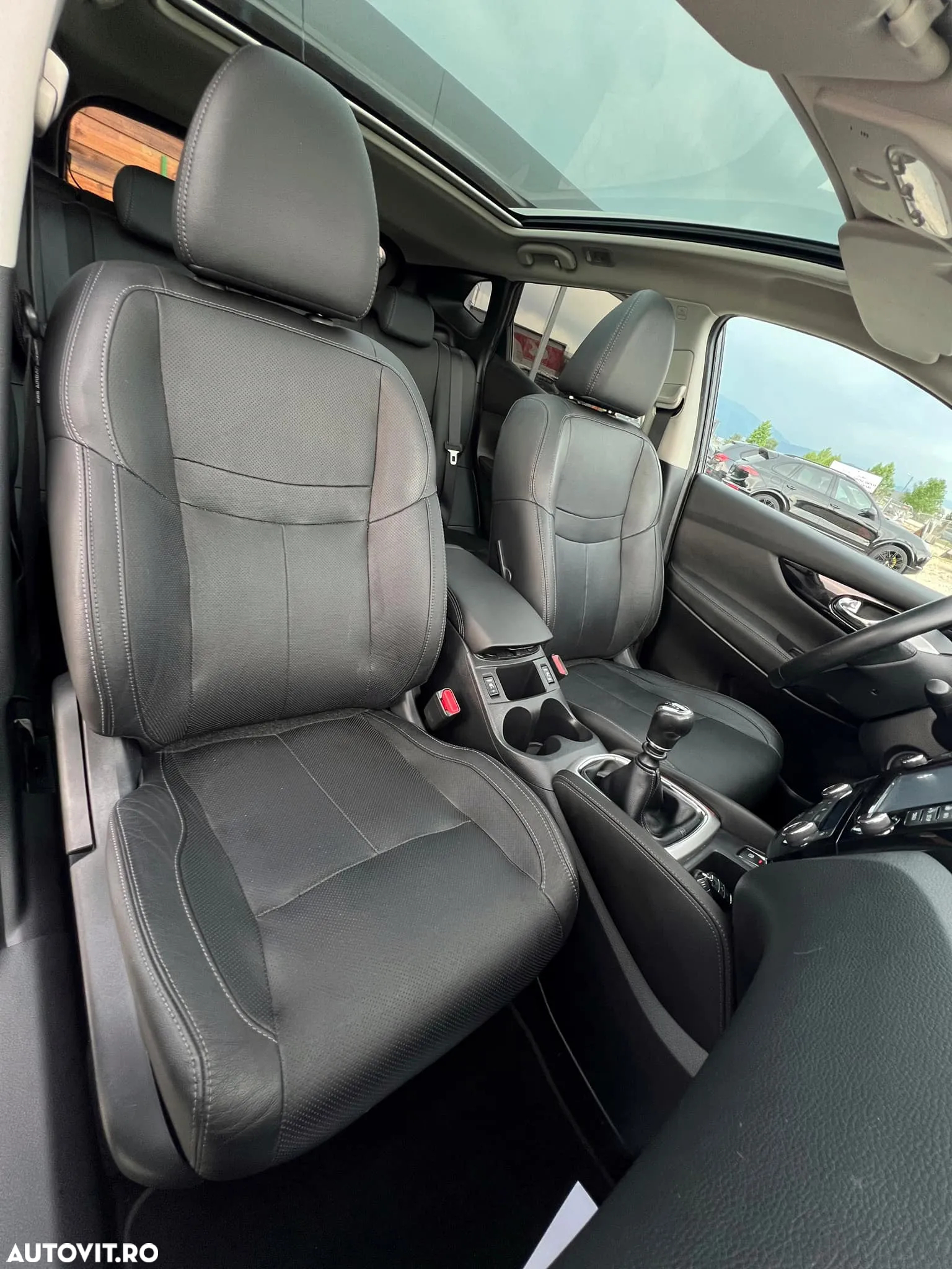 Nissan Qashqai 1.6 DCI Start/Stop Tekna - 17