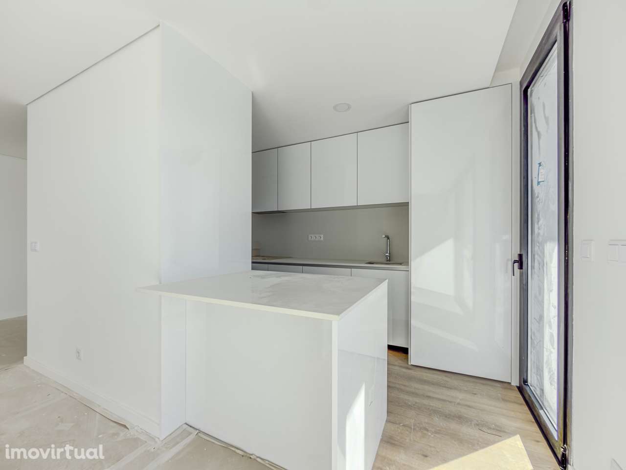 Apartamento T3 - Madalena - varanda com 28m2 - Grande imagem: 4/19