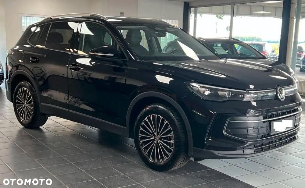 Volkswagen Tiguan - 3