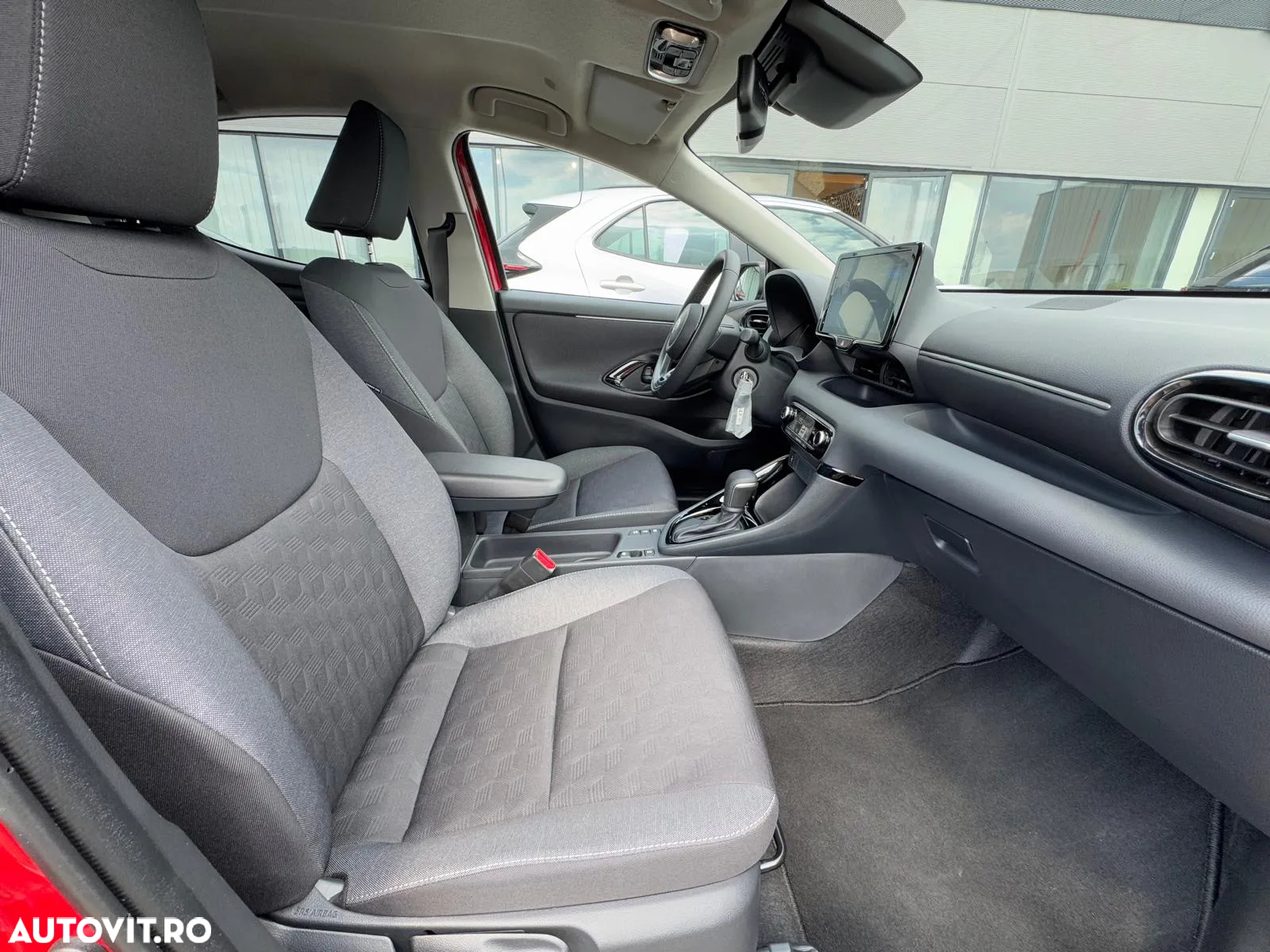 Toyota Yaris 1.5 116 CP HEV Business - 13