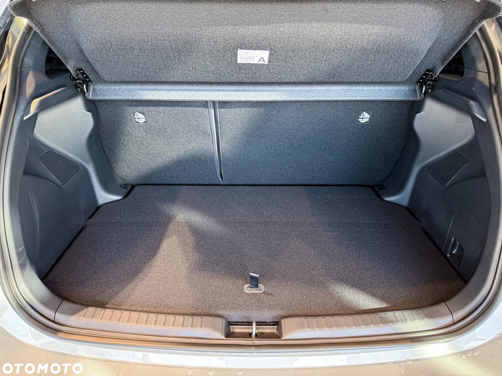 Toyota Yaris Hybrid 1.5 GR Sport - 7