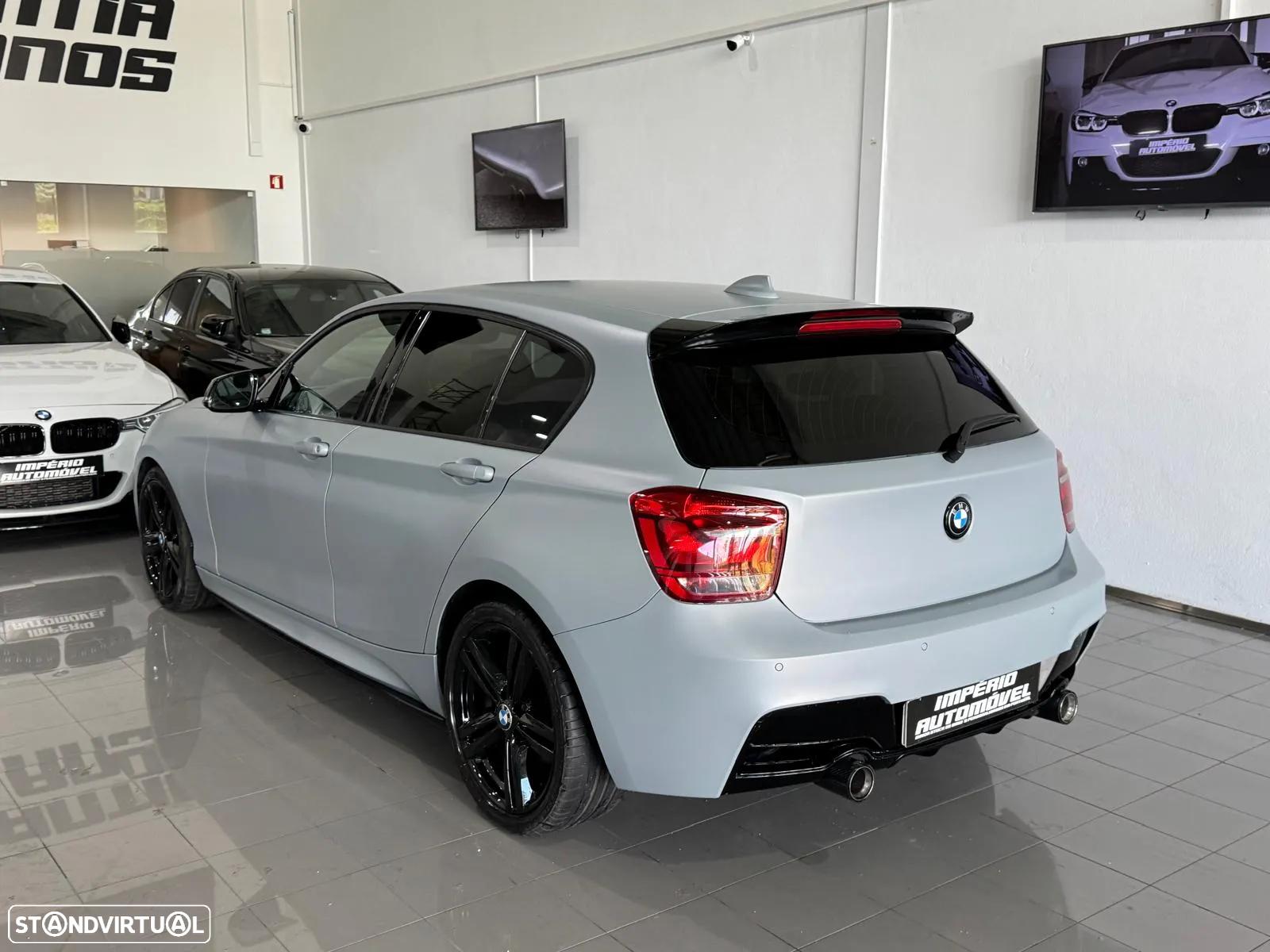 BMW 116 i Pack M - 11
