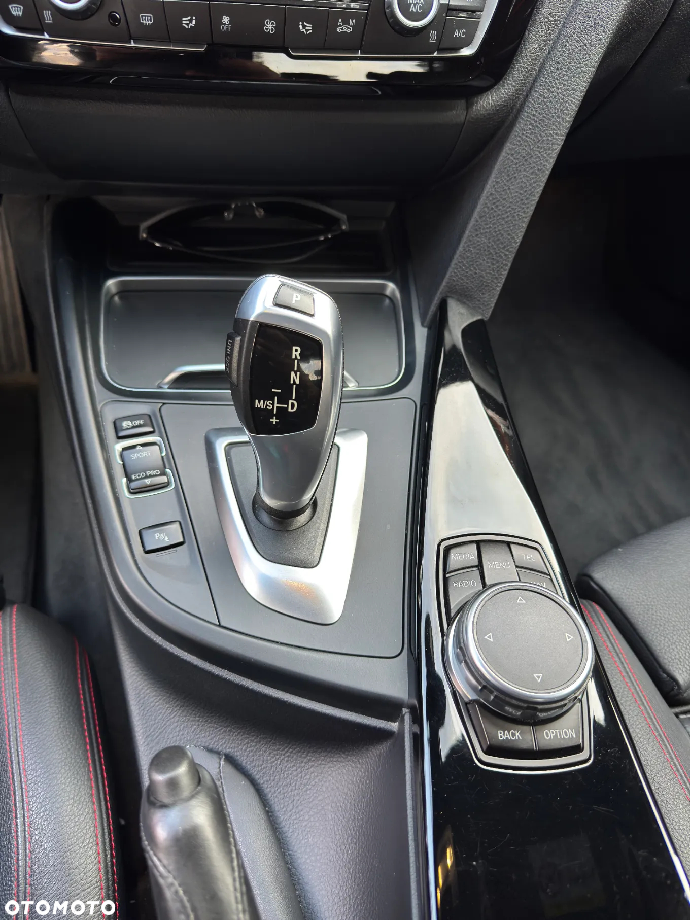 BMW Seria 3 325d Sport Line Shadow - 12