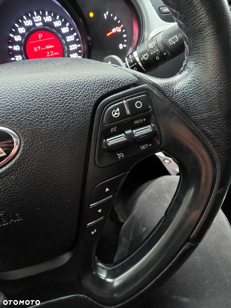 Kia Ceed 1.6 CRDi L Business Line DCT - 32