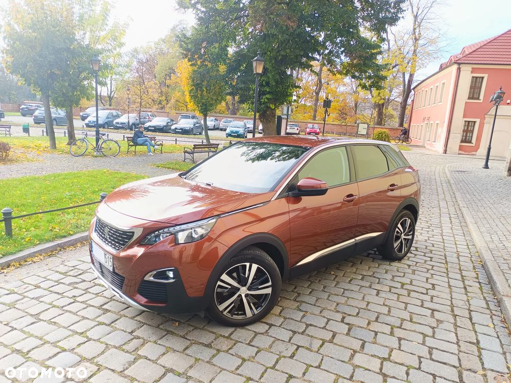 Peugeot 3008 1.2 PureTech Allure S&S - 2