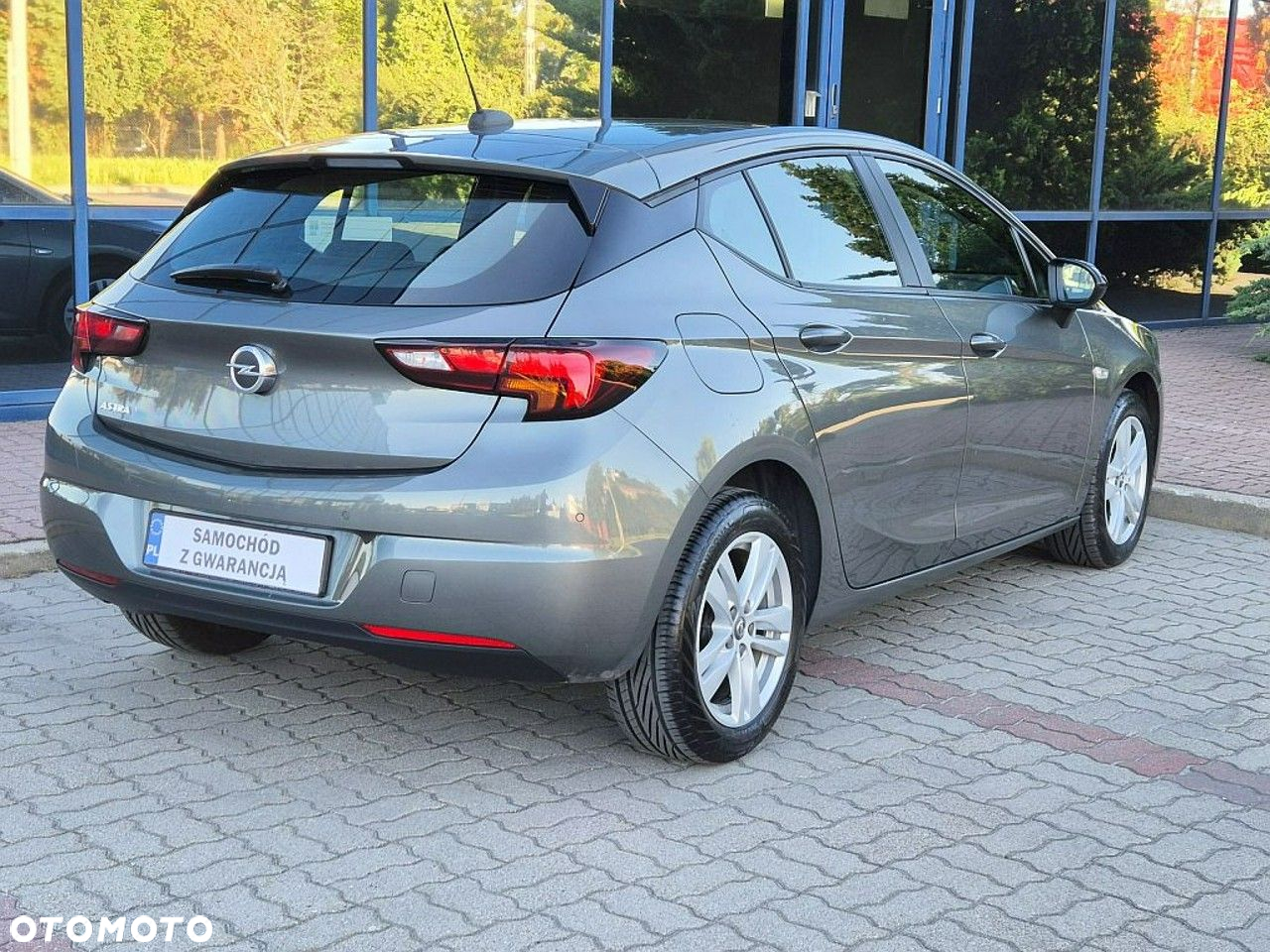 Opel Astra V 1.2 T Edition S&S - 5