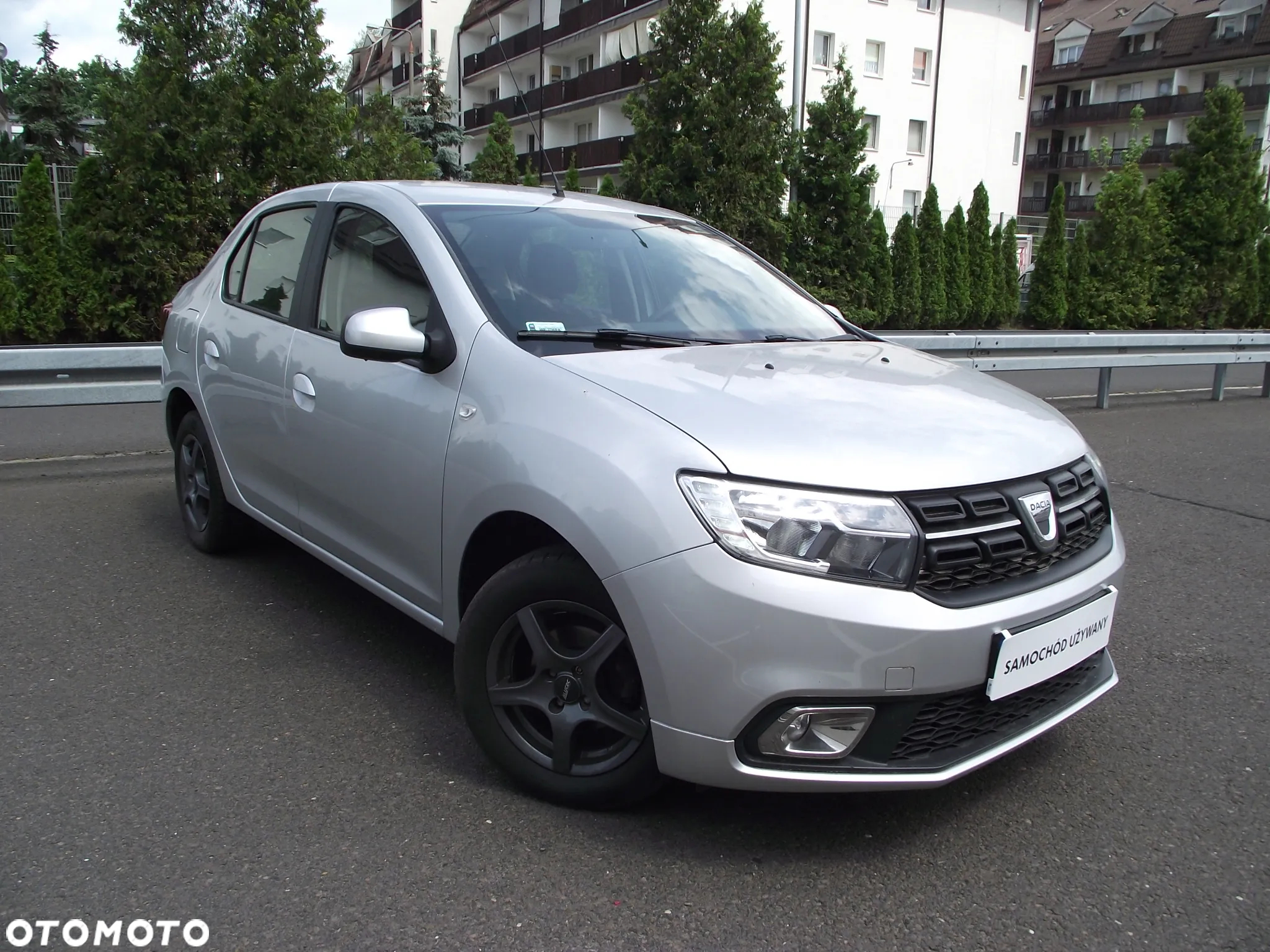 Dacia Logan 0.9 TCe Laureate S&S Easy-R - 4