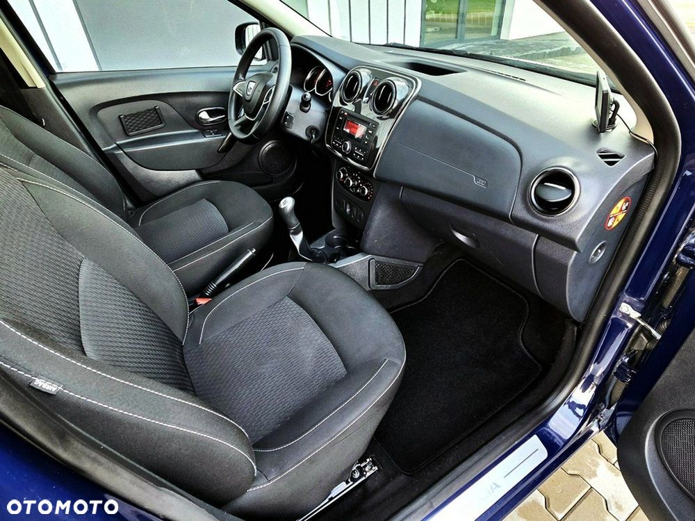 Dacia Sandero - 8