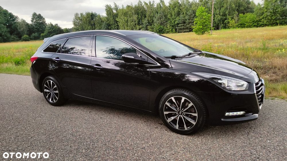 Hyundai i40 Kombi blue 1.7 CRDi Premium - 15