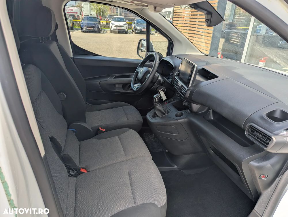 Toyota ProAce City - 13