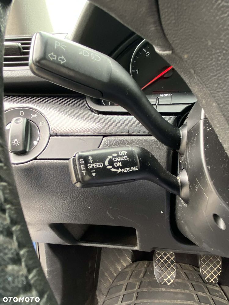 Audi A4 Limousine - 19