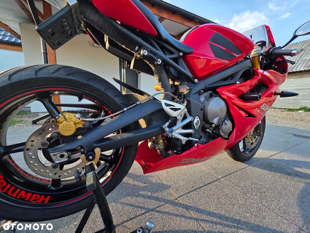 Triumph Daytona - 13