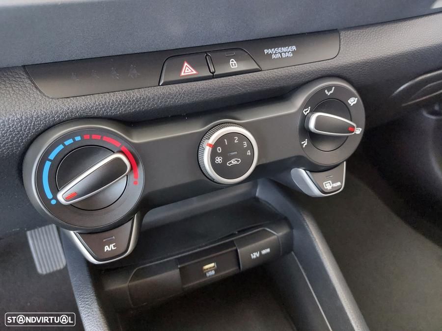 Kia Stonic 1.2 Dynamic - 28