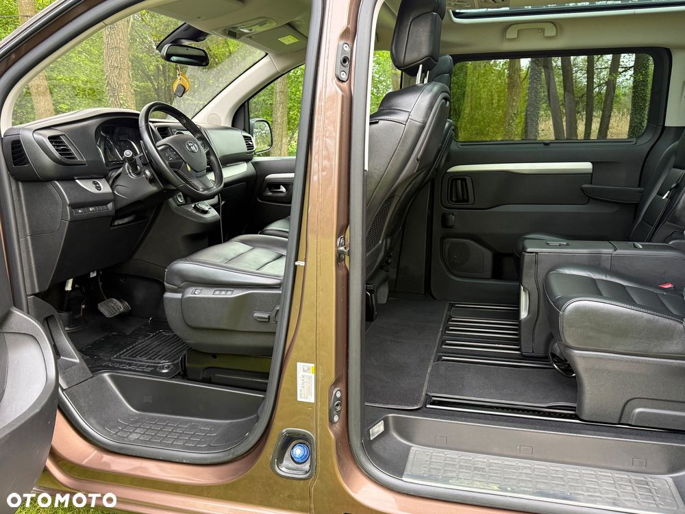 Toyota Proace Verso 2.0 D4-D Long Business - 19