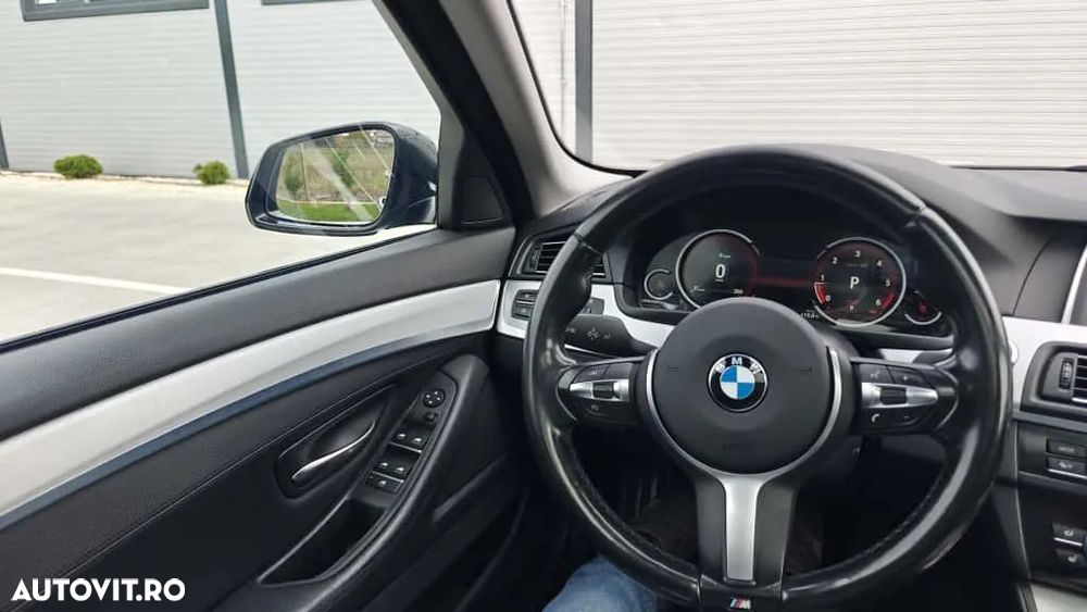 BMW Seria 5 520d xDrive Touring Aut. - 12