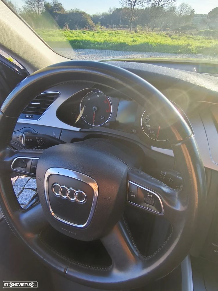 Audi A4 Avant 2.0 TDI Business Line Advance - 11