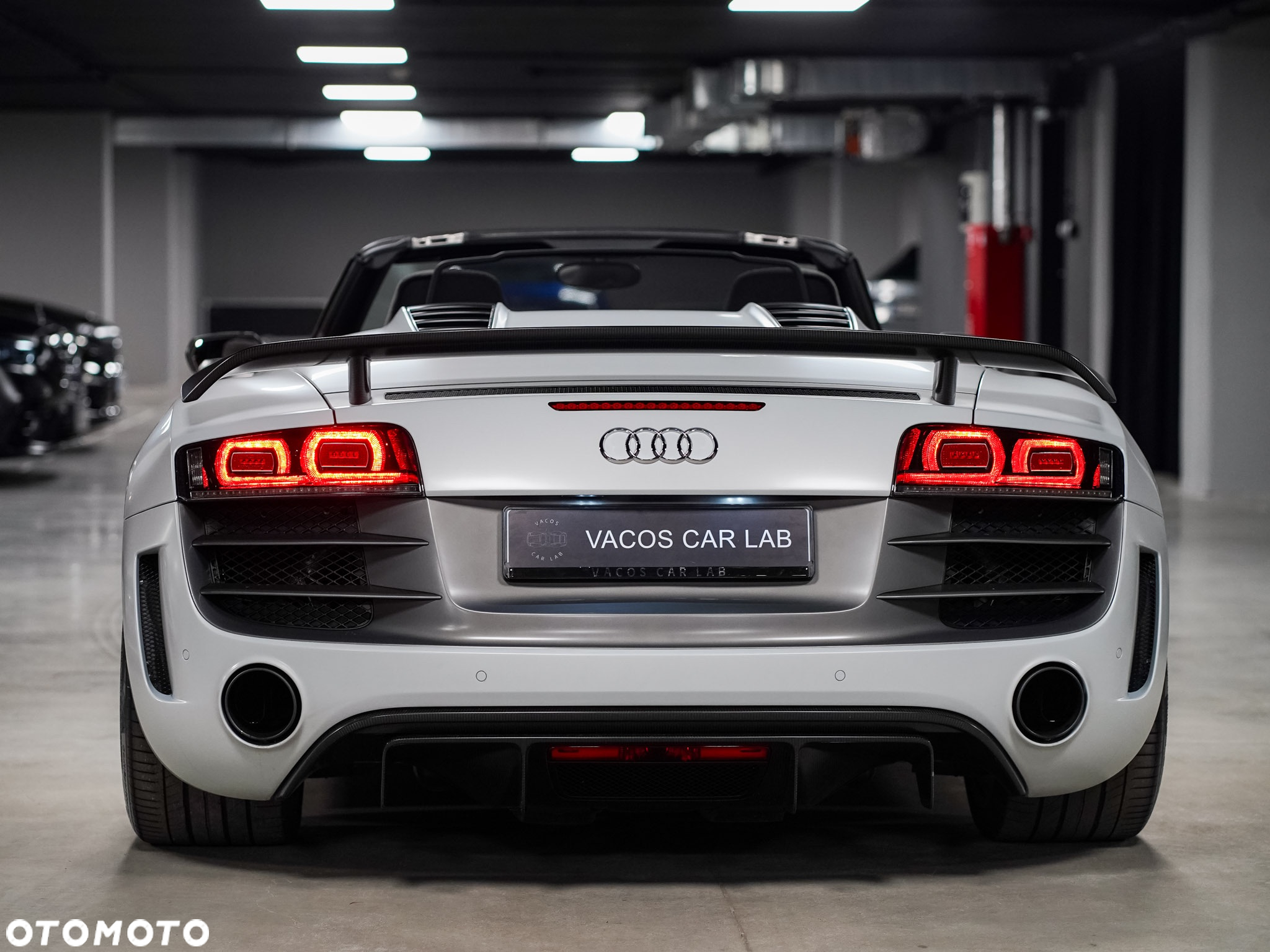 Audi R8 5.2 Quattro Plus S tronic - 5