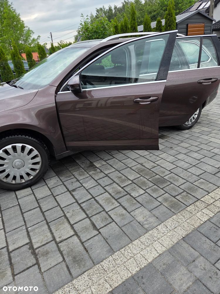 Skoda Octavia 1.4 TSI Ambition - 11