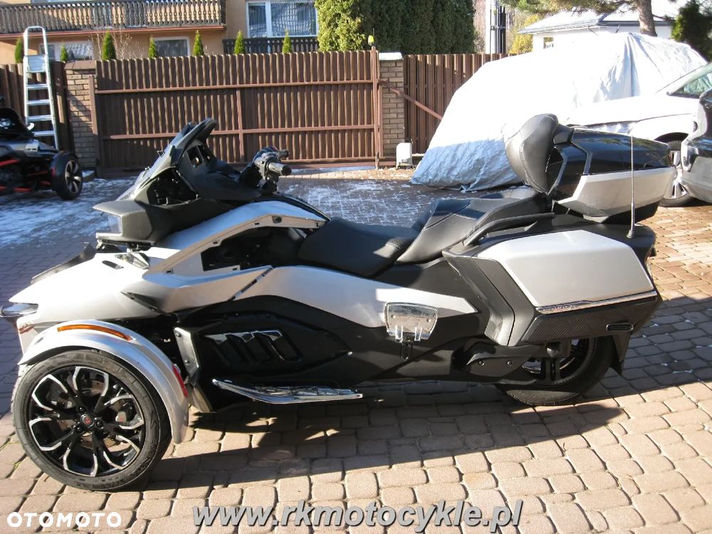Can-Am Spyder - 6