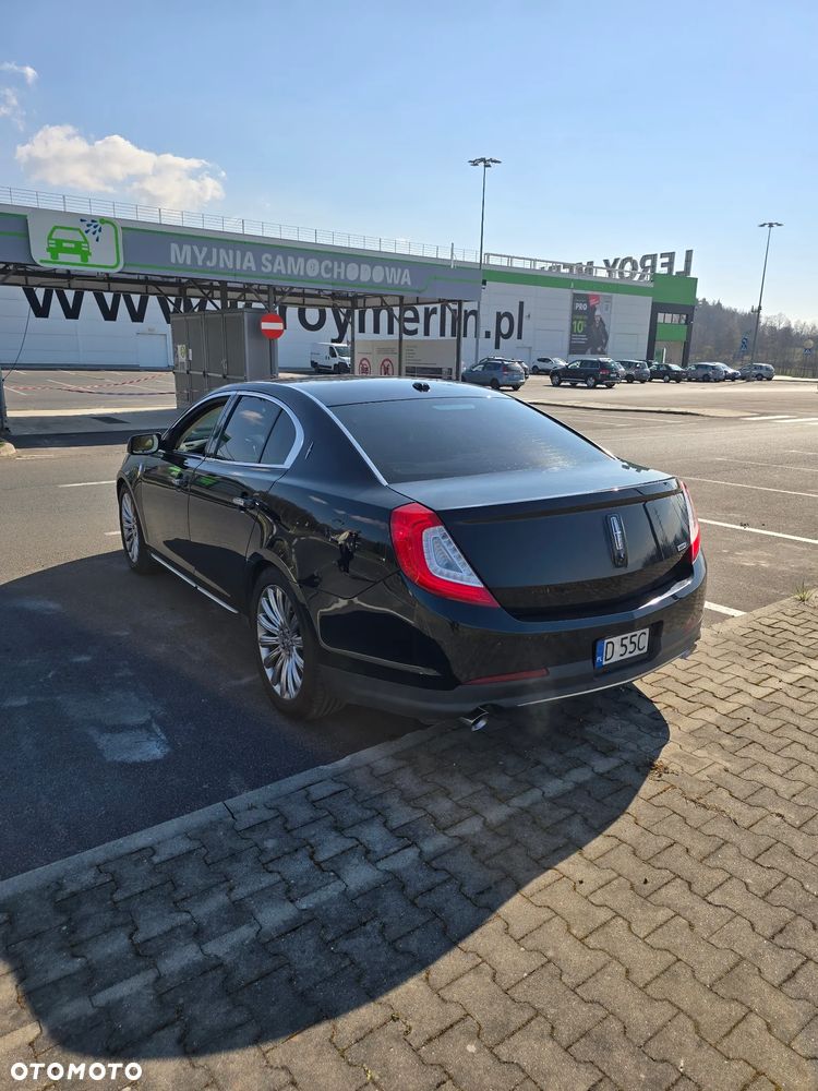 Lincoln MKC - 10