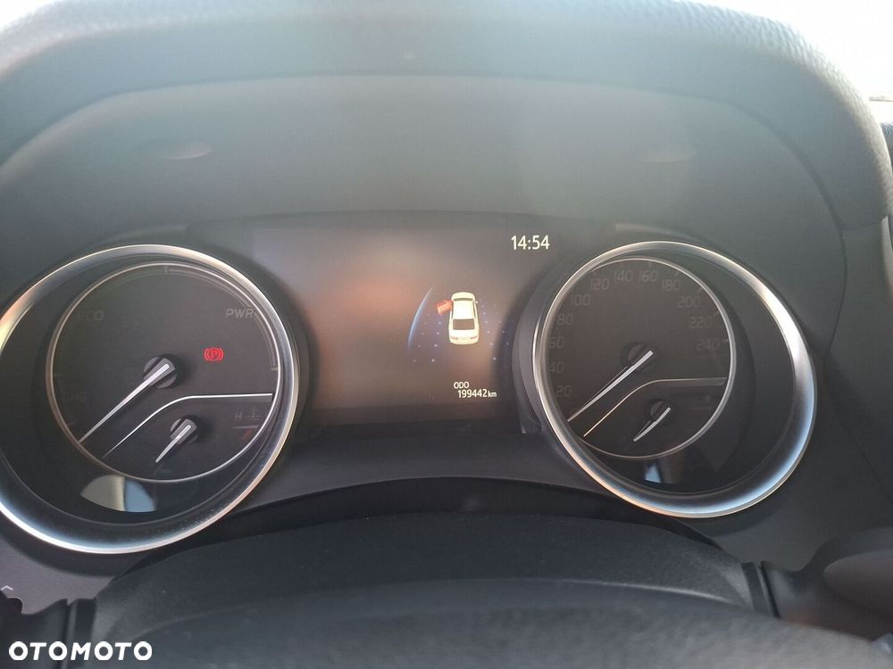 Toyota Camry 2.5 Hybrid Comfort CVT - 18