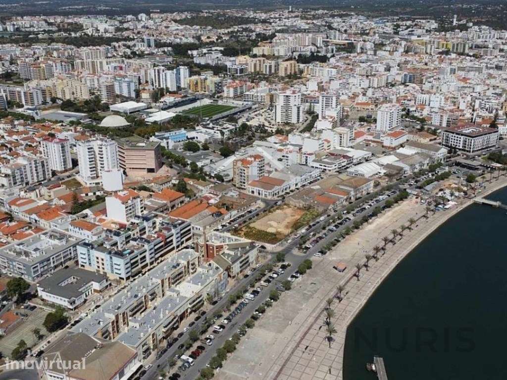 Garagem para Venda e Arrendamento Anual em Portimão - Grande imagem: 5/14