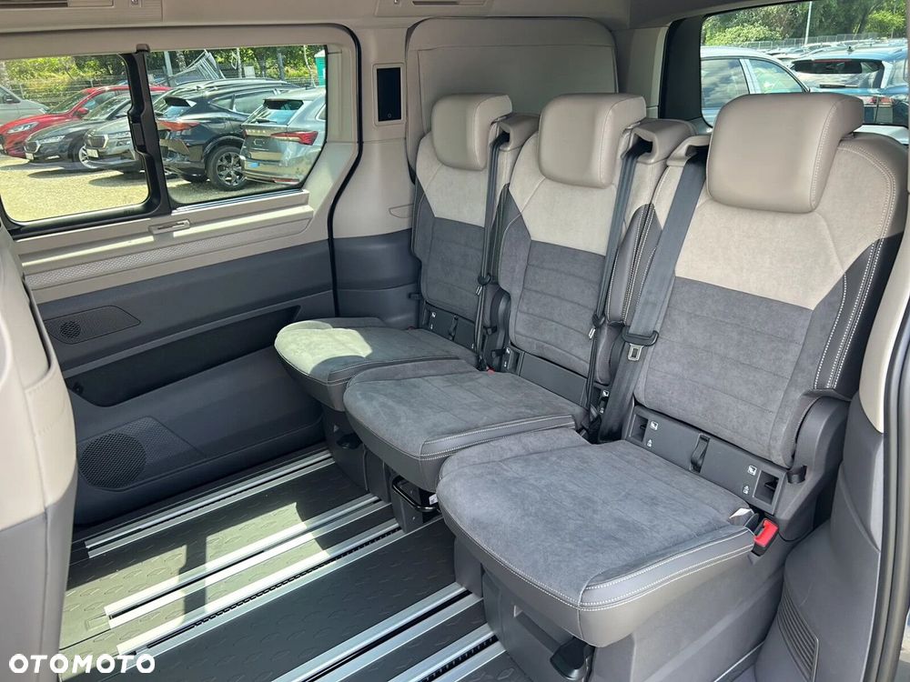 Volkswagen California - 18