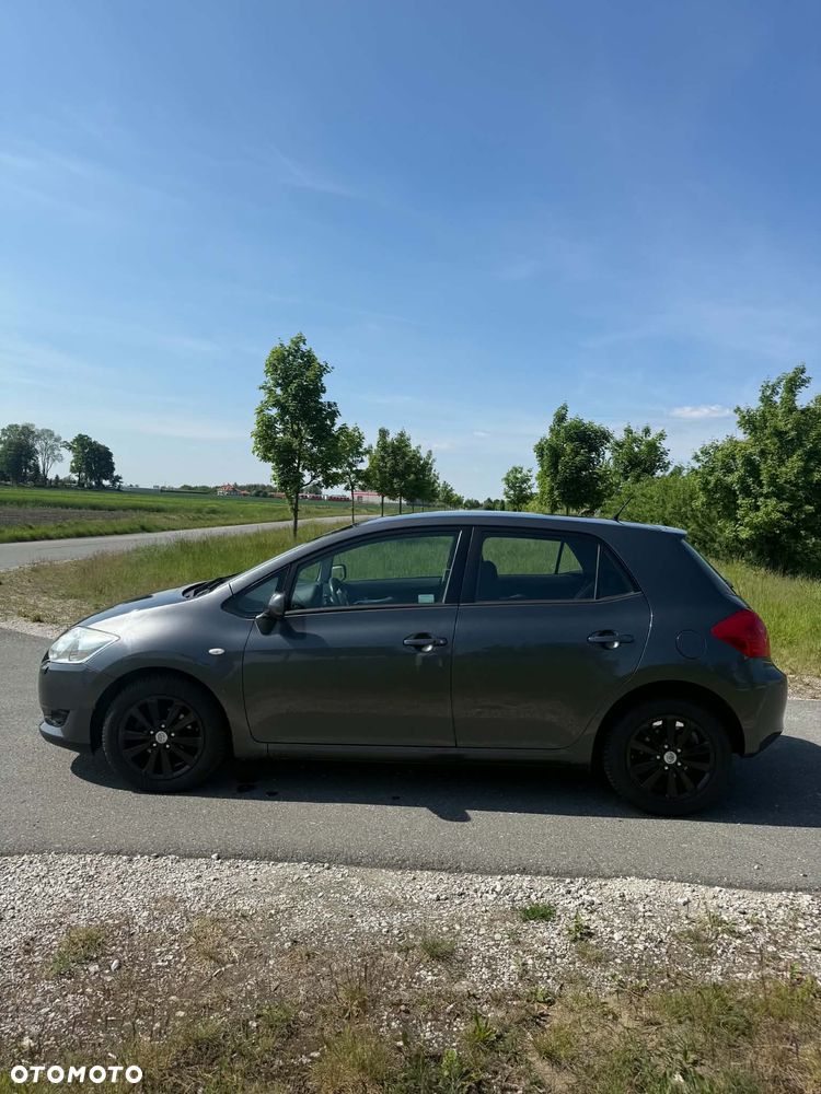 Toyota Auris 1.6 VVT-i Premium Start - 2