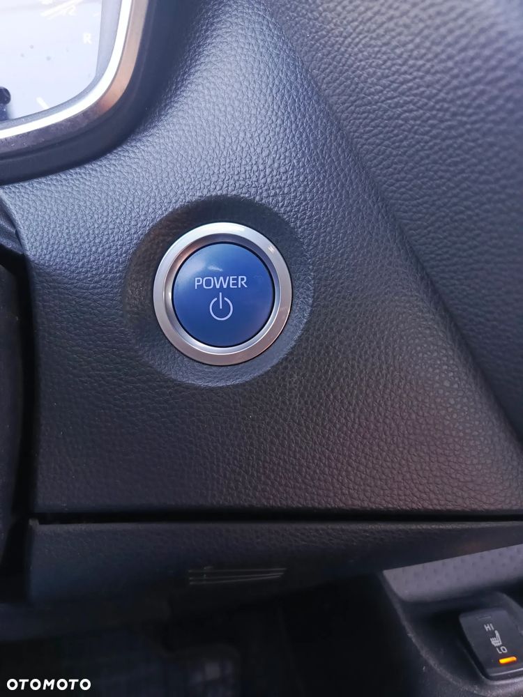 Toyota Corolla - 22