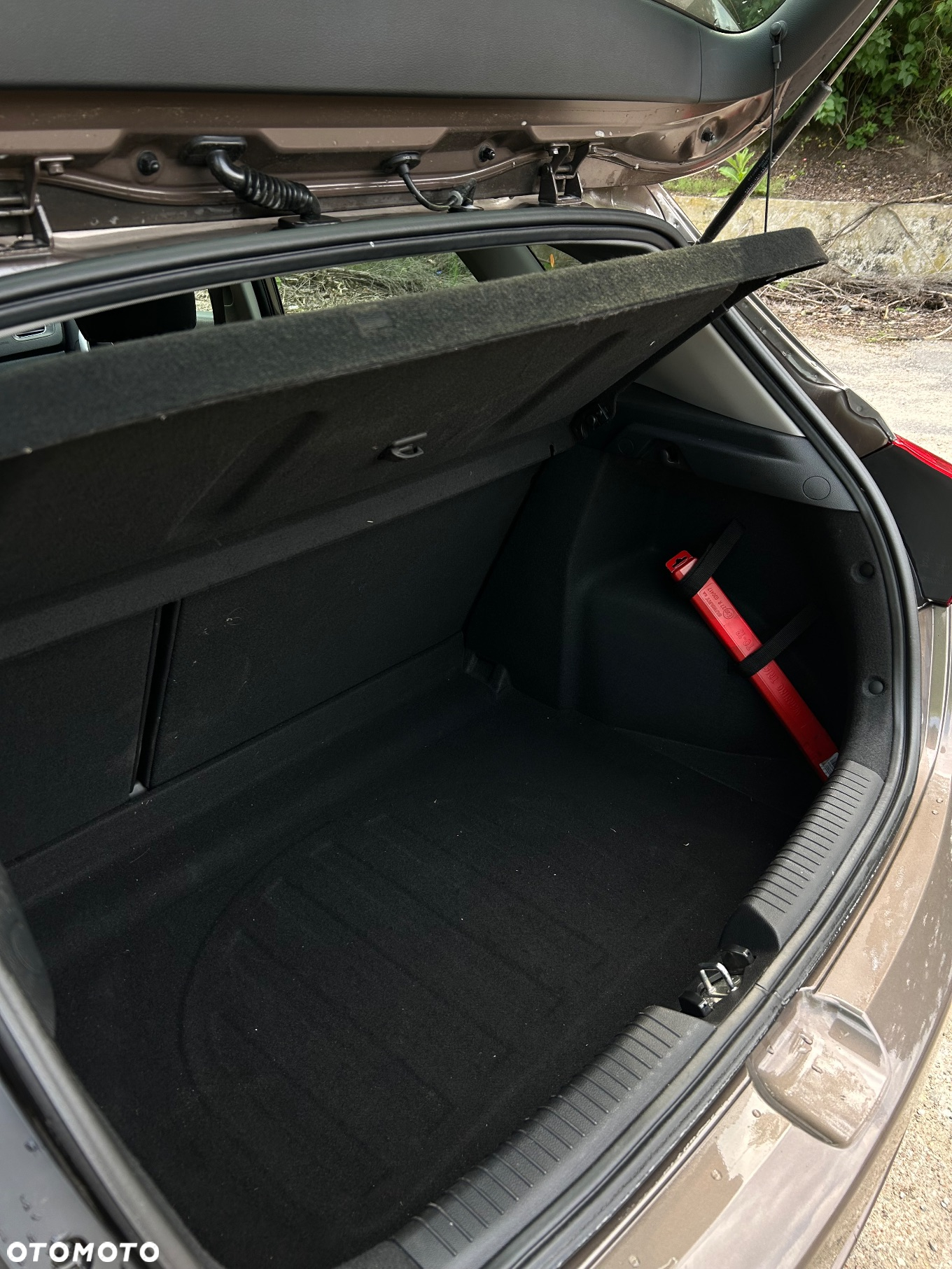 Kia Ceed - 12