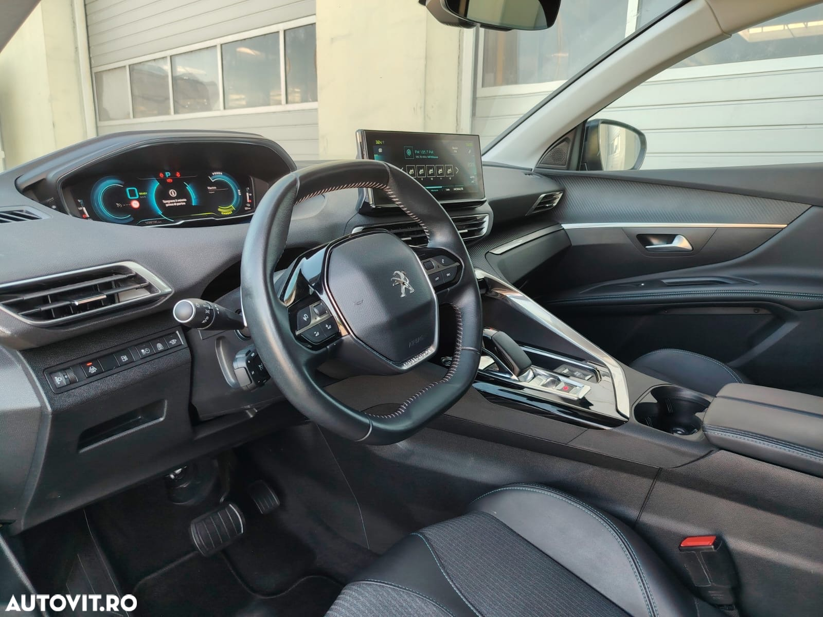Peugeot 3008 PHEV EAT8 Allure - 16
